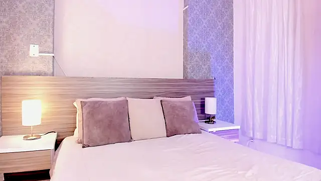 Mistyca online show from 5, 11, 2025