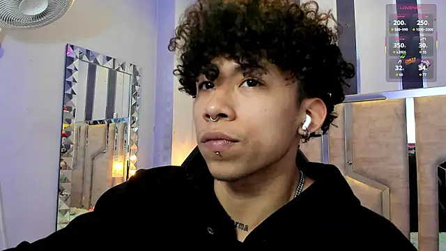 AkazaBoy  online show from 27, 3, 2026