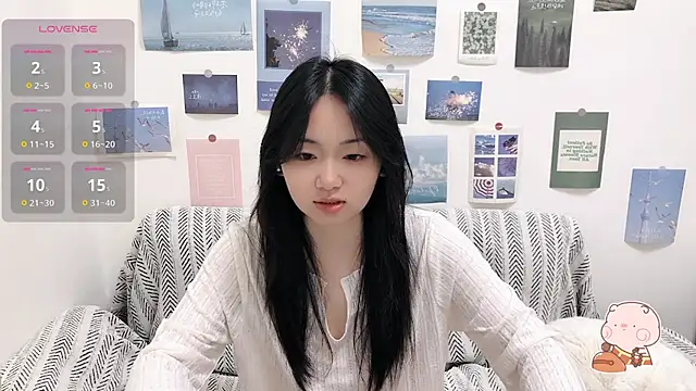 LiLiYbaby online show from 2, 12, 2025