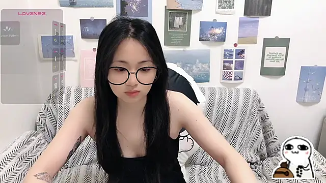 LiLiYbaby online show from 13, 4, 2026