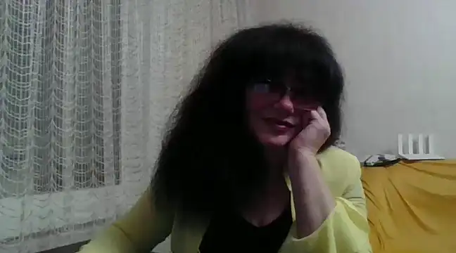 Snapshot of SilviaSky51 chatting on 14, 1, 2025 SilviaSky51 online show from 14, 1, 2025