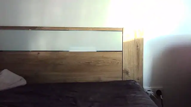 Ahotkittyxxx online show from 15, 12, 2025