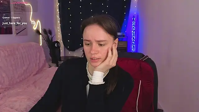 Emillias online show from 11, 2, 2026