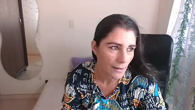 LUCY LI online show from 12, 12, 2024