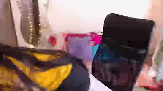 LUCY LI online show from 6, 1, 2025