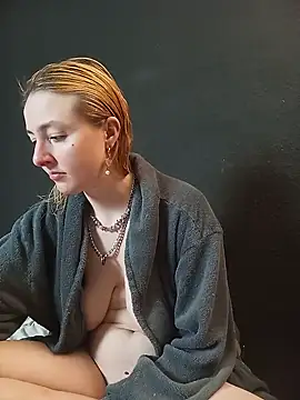 Snapshot of Sexy-Milf-Big chatting on 17, 12, 2024 Sexy-Milf-Big online show from 17, 12, 2024