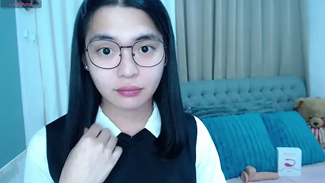 zhaviahale21 online show from 6, 11, 2025