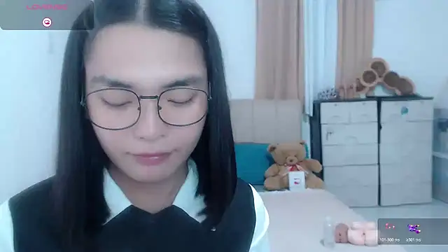 Snapshot of zhaviahale21 chatting on 3, 8, 2026 zhaviahale21 online show from 3, 8, 2026