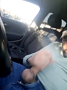 Cem-aus-Nrw-Krefeld online show from 26, 2, 2025