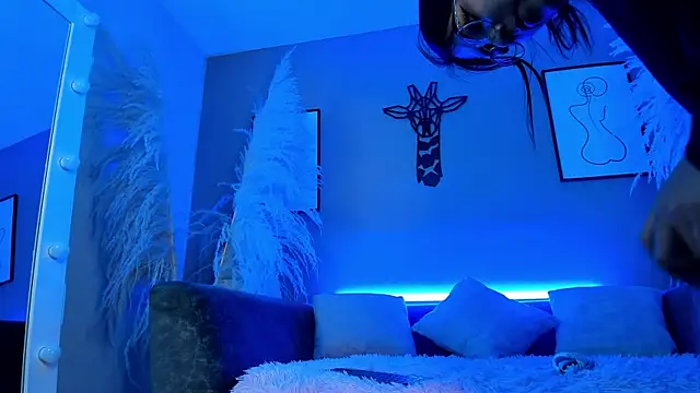 Megan mooree  online show from 7, 1, 2025
