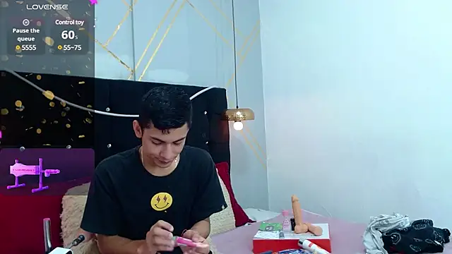 Oliver king sex online show from 4, 1, 2025