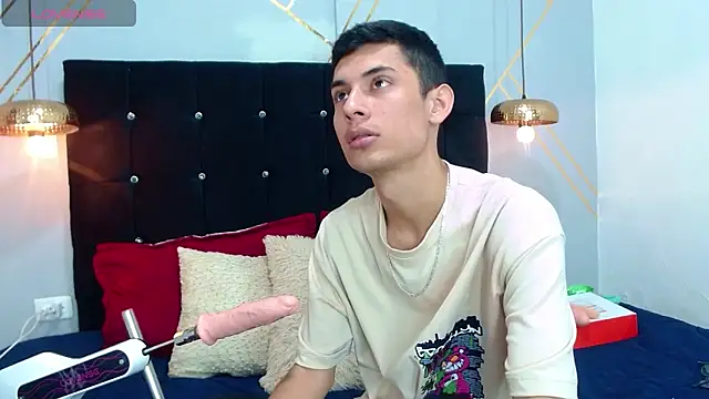 Oliver king sex online show from 29, 1, 2025