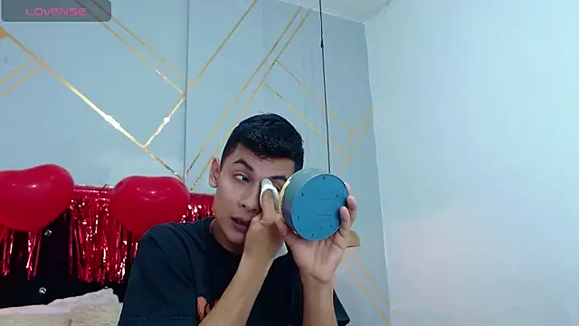 Oliver king sex online show from 18, 2, 2025