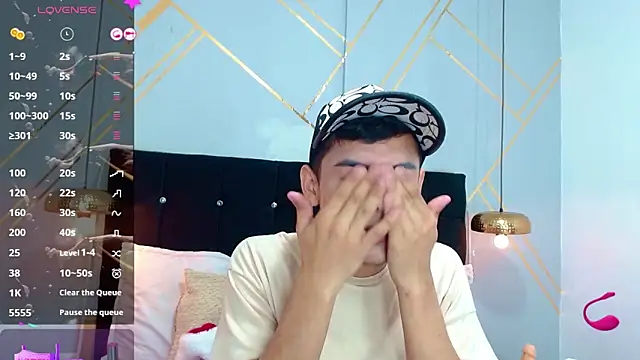 Oliver king sex online show from 27, 2, 2025