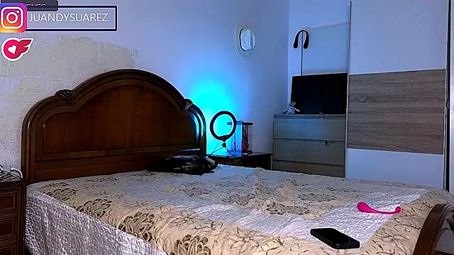 Abby bella09 online show from 25, 7, 2026