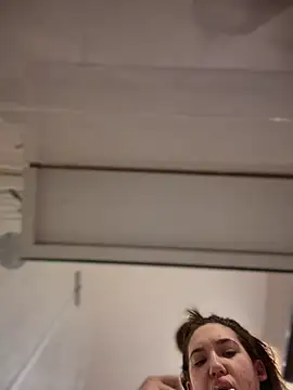 Holly Molii online show from 16, 3, 2025