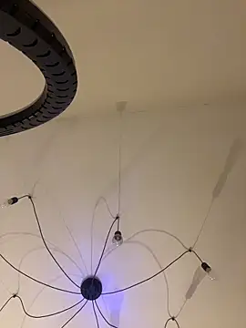 Holly Molii online show from 13, 3, 2026