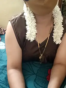 Snapshot of yourtamilcouple chatting on 22, 2, 2025 yourtamilcouple online show from 22, 2, 2025