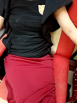 yourtamilcouple online show from 2, 4, 2026