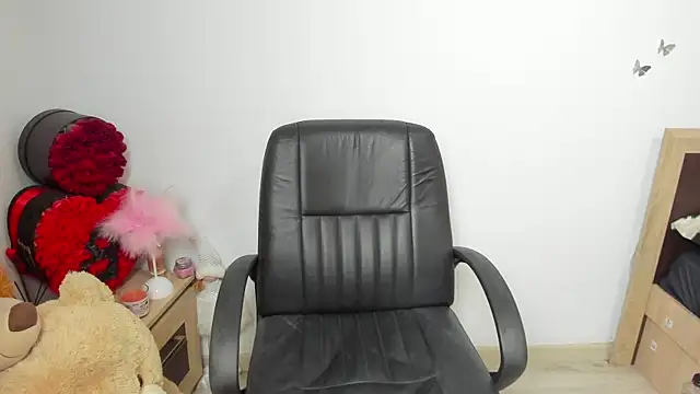 kilenyapatrice online show from 18, 4, 2026