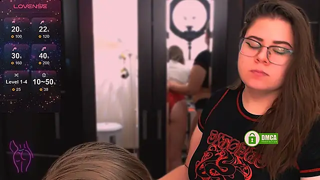 Snapshot of EvaAndLilith chatting on 10, 3, 2026 EvaAndLilith online show from 10, 3, 2026