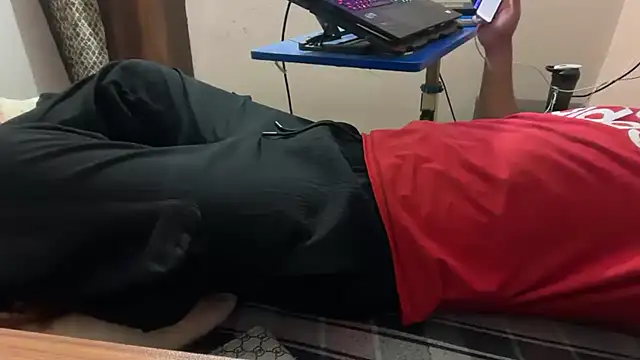 sexyboy09 online show from 29, 10, 2025