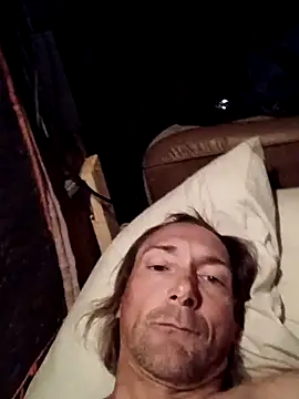 Snapshot of kdogg1976 chatting on 15, 10, 2025 kdogg1976 online show from 15, 10, 2025