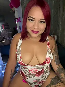 Snapshot of EmmaHot chatting on 4, 3, 2025 EmmaHot online show from 4, 3, 2025