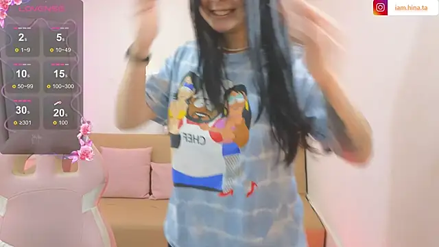 Snapshot of hina_tay chatting on 6, 1, 2025 hina tay online show from 6, 1, 2025