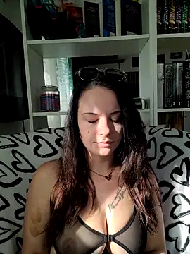 Snapshot of Lilith__Mystery chatting on 11, 3, 2026 Lilith Mystery online show from 11, 3, 2026