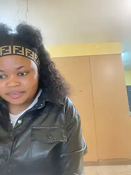 Curveysinaa online show from 13, 1, 2025