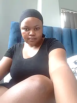 Curveysinaa online show from 6, 2, 2025