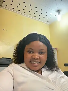 Curveysinaa online show from 17, 2, 2025