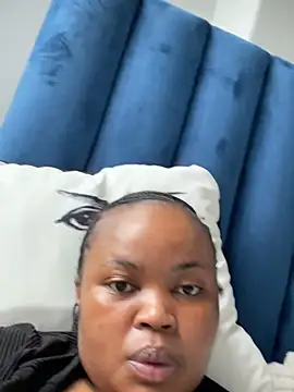 Curveysinaa online show from 19, 2, 2025