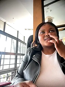 Curveysinaa online show from 15, 11, 2025