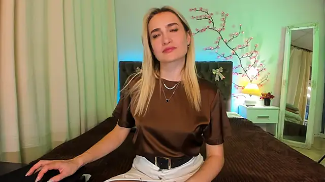 KateOwyns online show from 29, 3, 2026