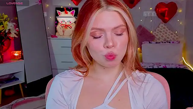 Red  Candy online show from 17, 2, 2026