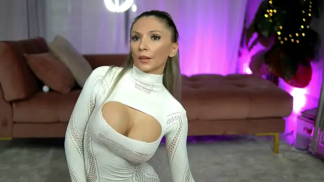 VivianneSteinX online show from 1, 4, 2026