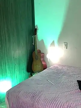 Liloo8923 online show from 13, 3, 2026