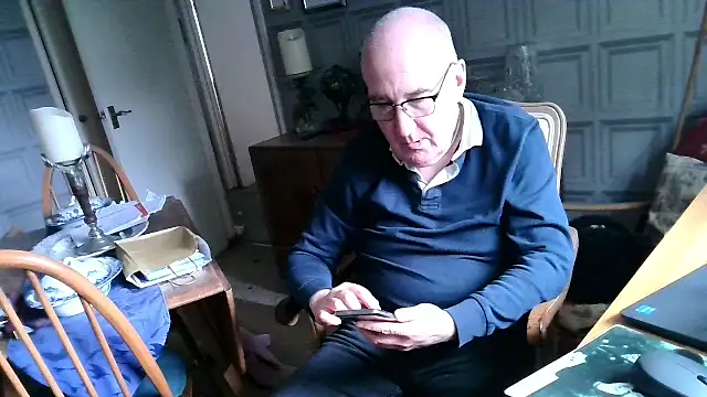 Snapshot of Adamdaddybear chatting on 15, 2, 2025 Adamdaddybear online show from 15, 2, 2025