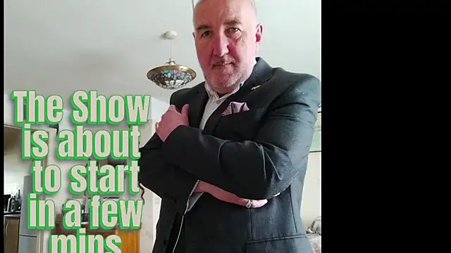 Adamdaddybear online show from 18, 12, 2025