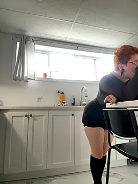 Sweetleeahxx online show from 21, 10, 2025