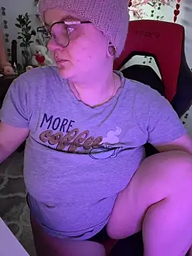 Sweetleeahxx online show from 7, 3, 2026