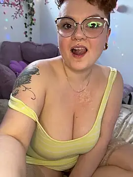 Sweetleeahxx online show from 10, 4, 2026