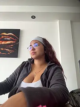 Miapeyton online show from 18, 11, 2025