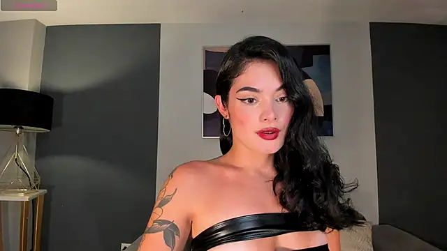 Snapshot of GiaFerrara chatting on 16, 3, 2025 GiaFerrara online show from 16, 3, 2025