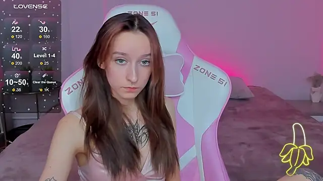 Snapshot of Doris_Scott chatting on 13, 3, 2025 Doris Scott online show from 13, 3, 2025