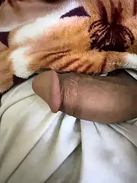 Snapshot of hamed-697 chatting on 3, 12, 2024 hamed-697 online show from 3, 12, 2024