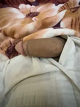 Snapshot of hamed-697 chatting on 6, 3, 2025 hamed-697 online show from 6, 3, 2025