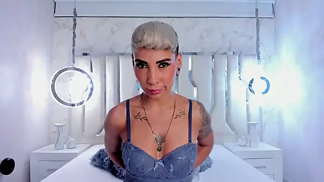 MiaMorgan  online show from 22, 2, 2025